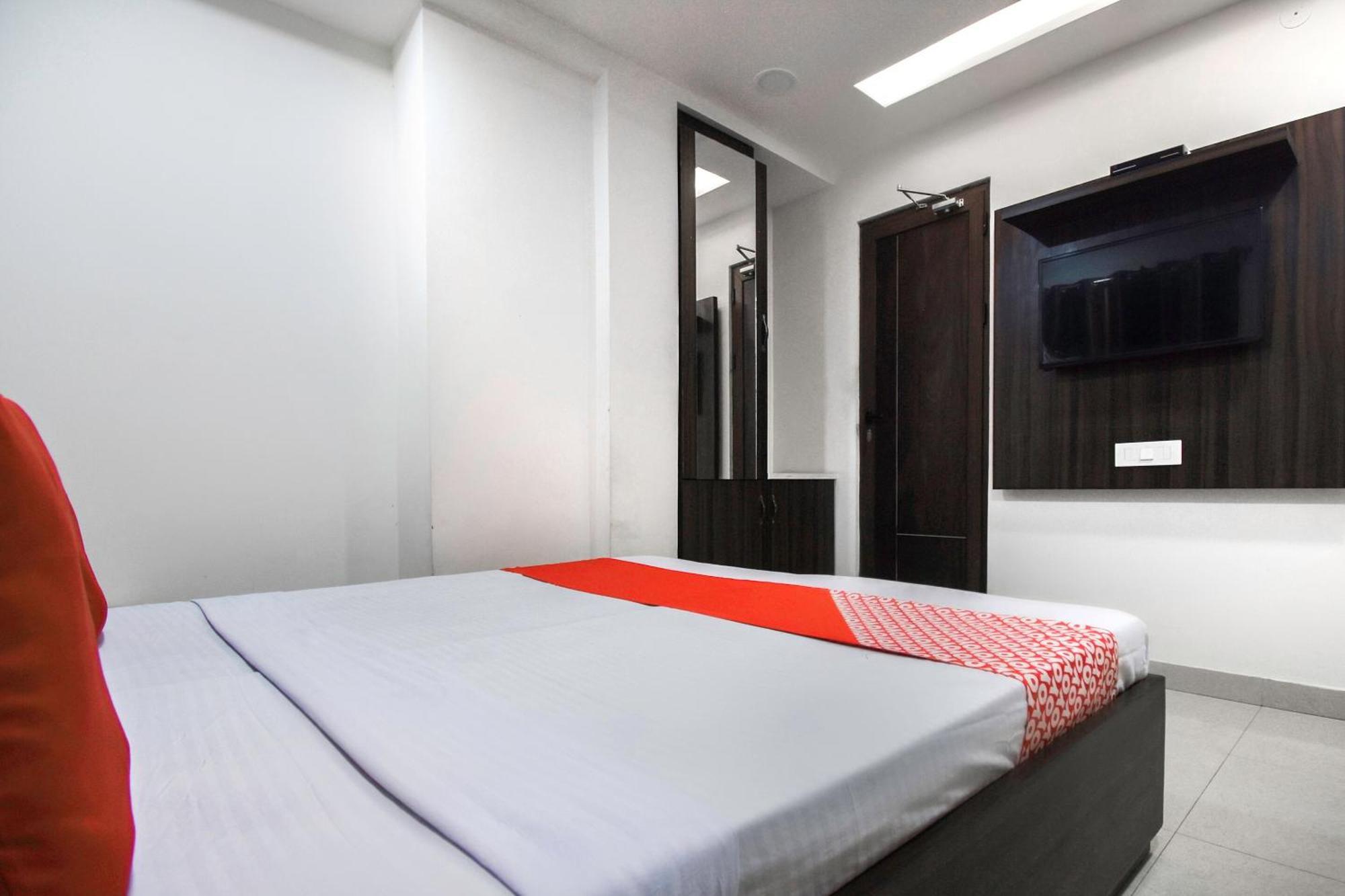 Hotel O Shangri-La-Inn Ludhiana Dış mekan fotoğraf